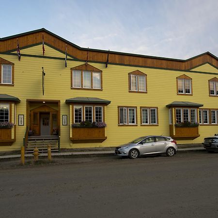 Aurora Inn Dawson City Exteriér fotografie