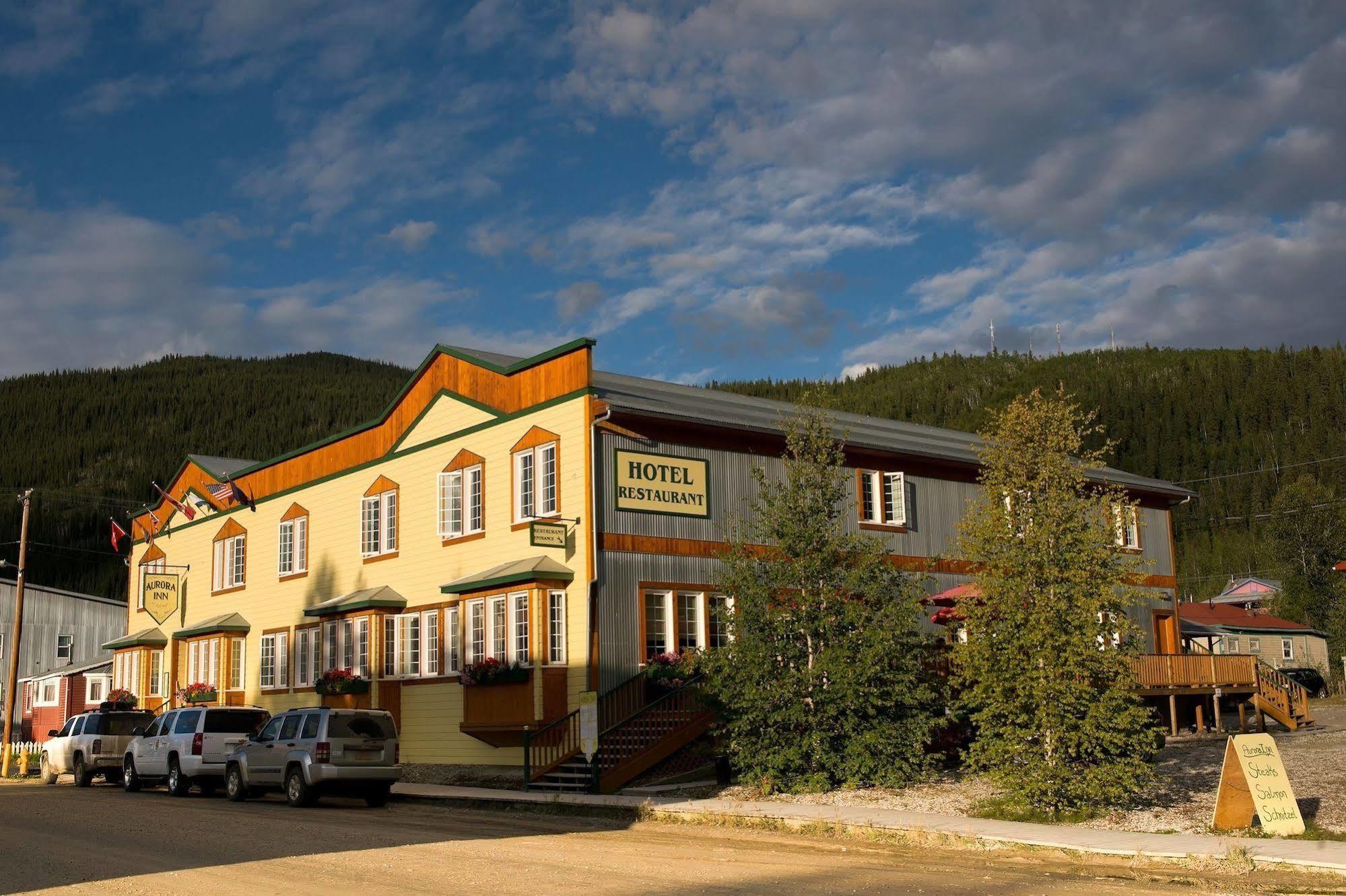 Aurora Inn Dawson City Exteriér fotografie